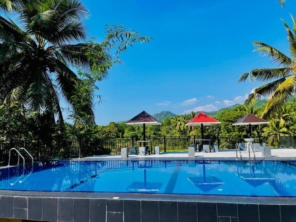 Hotel Travellers Halt à Ratnapura Extérieur photo