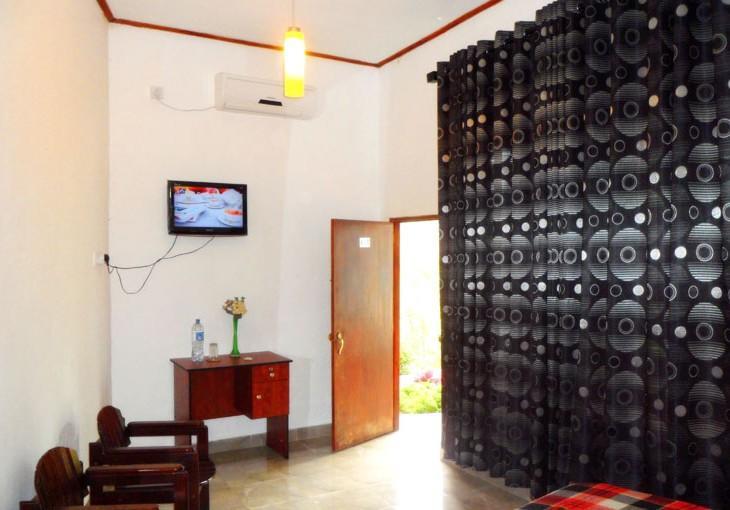Hotel Travellers Halt à Ratnapura Extérieur photo